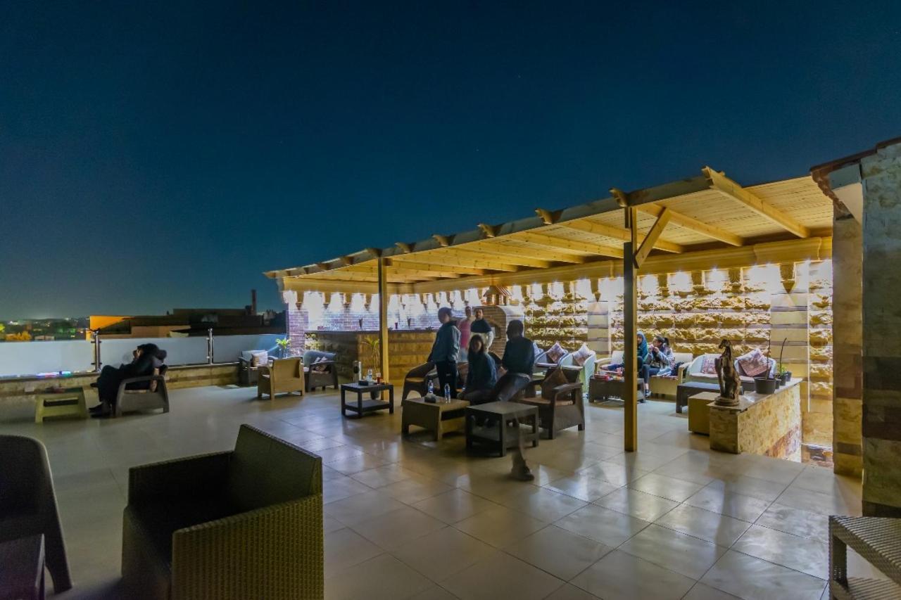 Pyramids Energy Bed & Breakfast ไคโร ภายนอก รูปภาพ